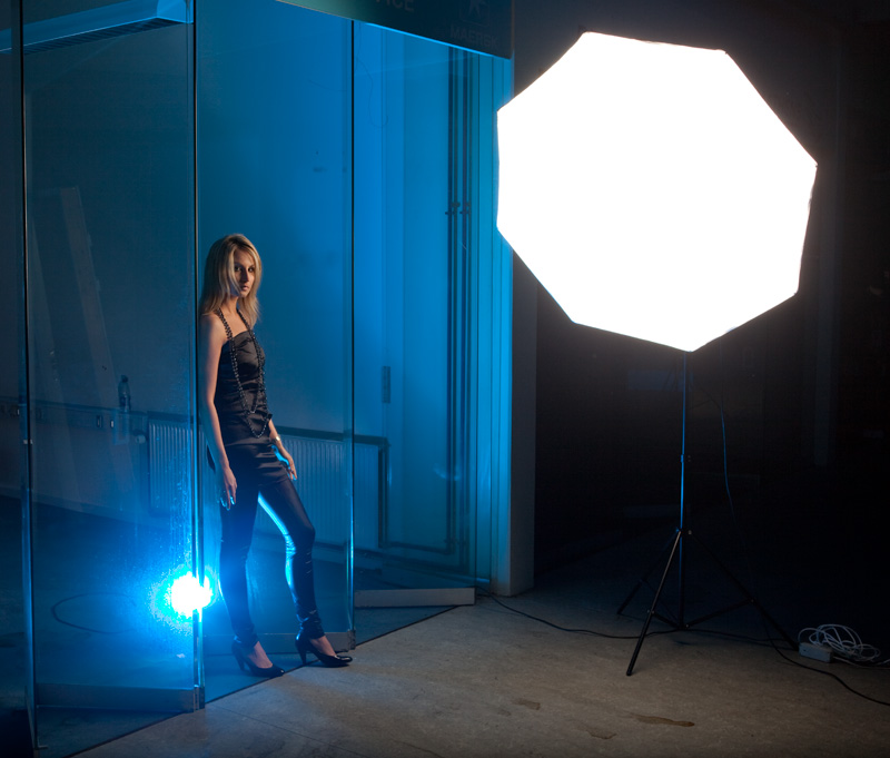Light Tutorial: blue gell, model, fashion, portrait, 2 lights, female, girl, woman